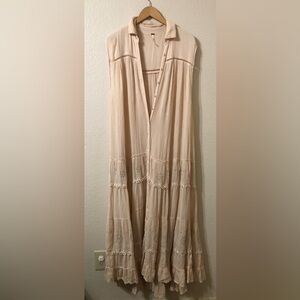 Free People Pretty Cozy Maxi Tiered Buttondown Dress in Light Tan - Size XS